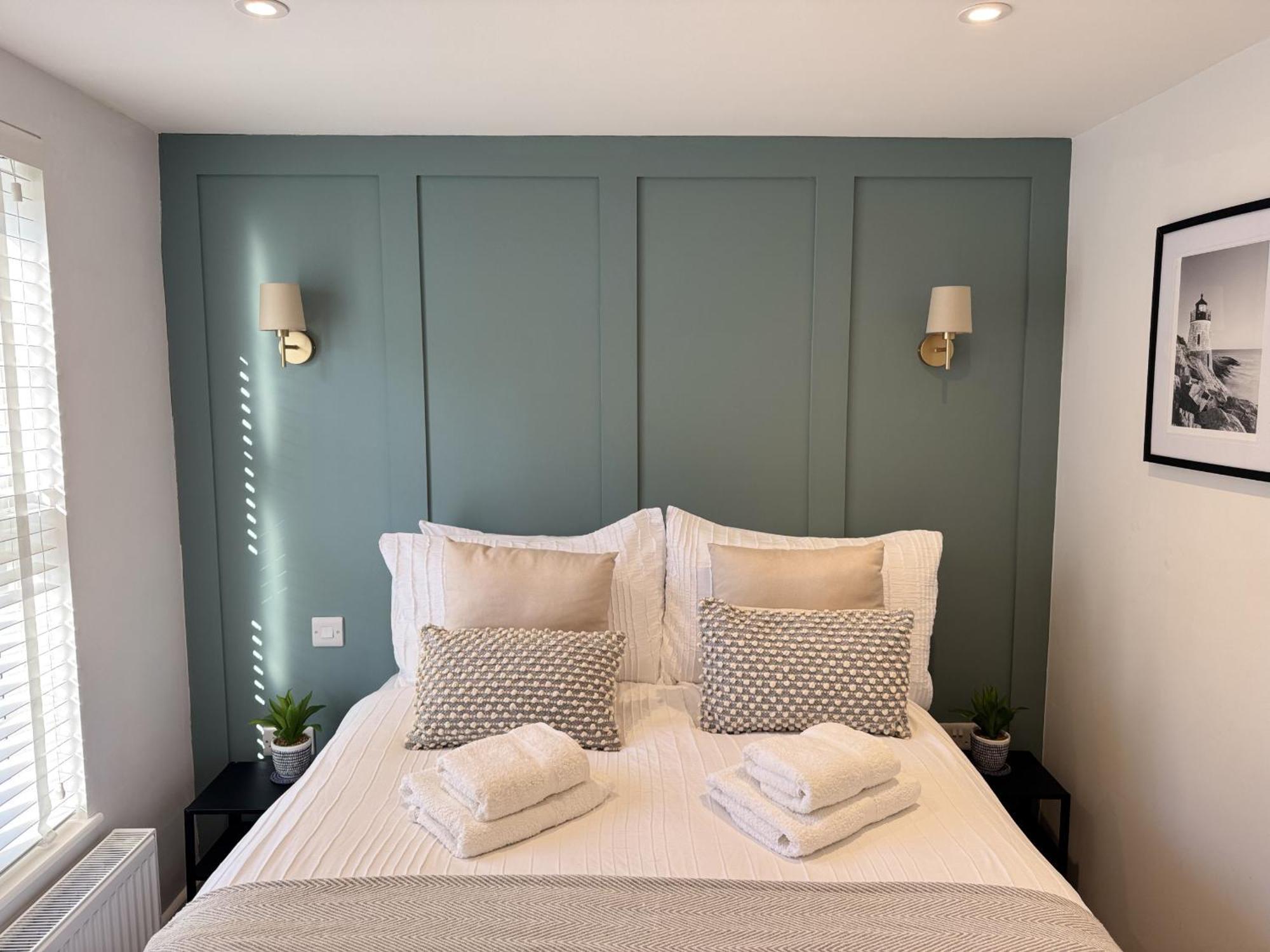 Вилла Driftwood House - Luxury Dog-Friendly Townhouse In Cowes, Steps From Marina Каус Экстерьер фото