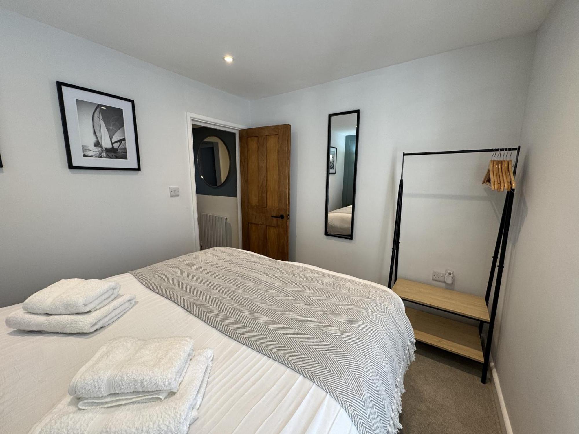 Вилла Driftwood House - Luxury Dog-Friendly Townhouse In Cowes, Steps From Marina Каус Экстерьер фото